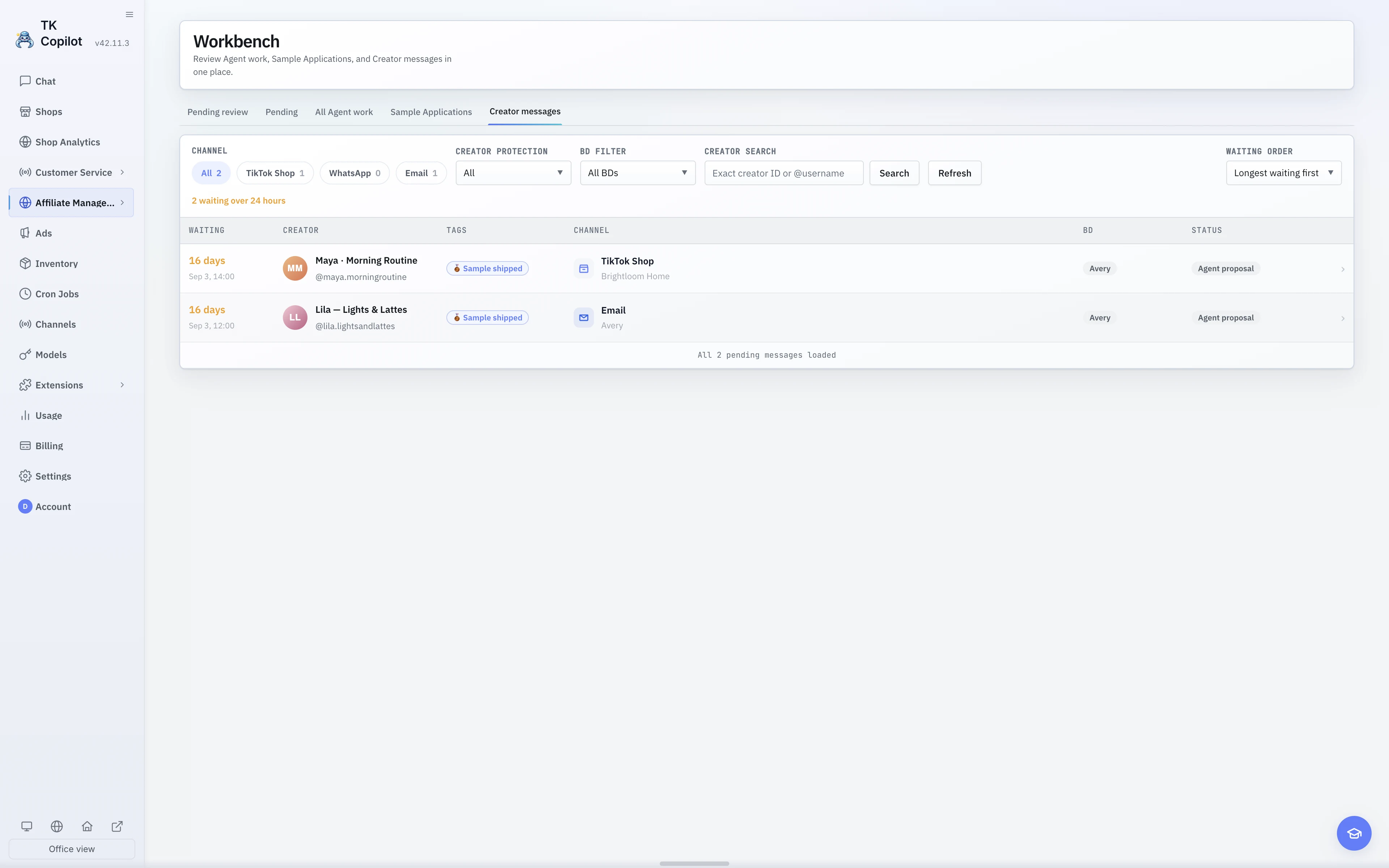 The English light-theme Creator messages list with replies, related Shops, and current handling state.